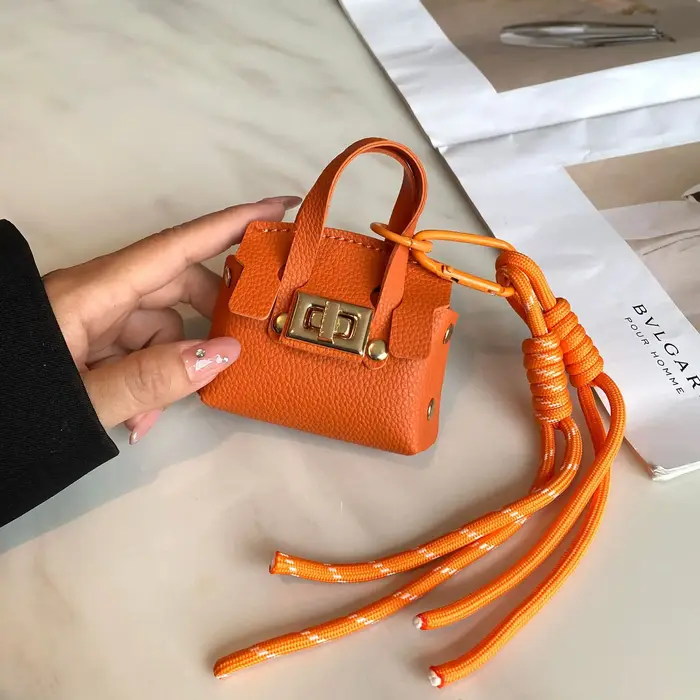 Mini porte-monnaie en cuir PU, pendentif de sac à main carré mignon, écouteurs, porte-clés de voitur