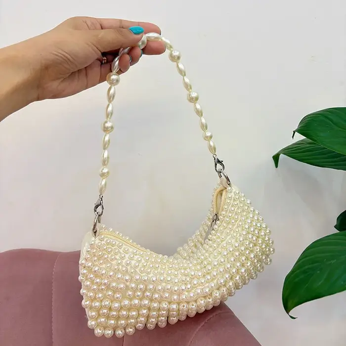 Sac à main Semi-circulaire tissé à la main en perles pour femmes