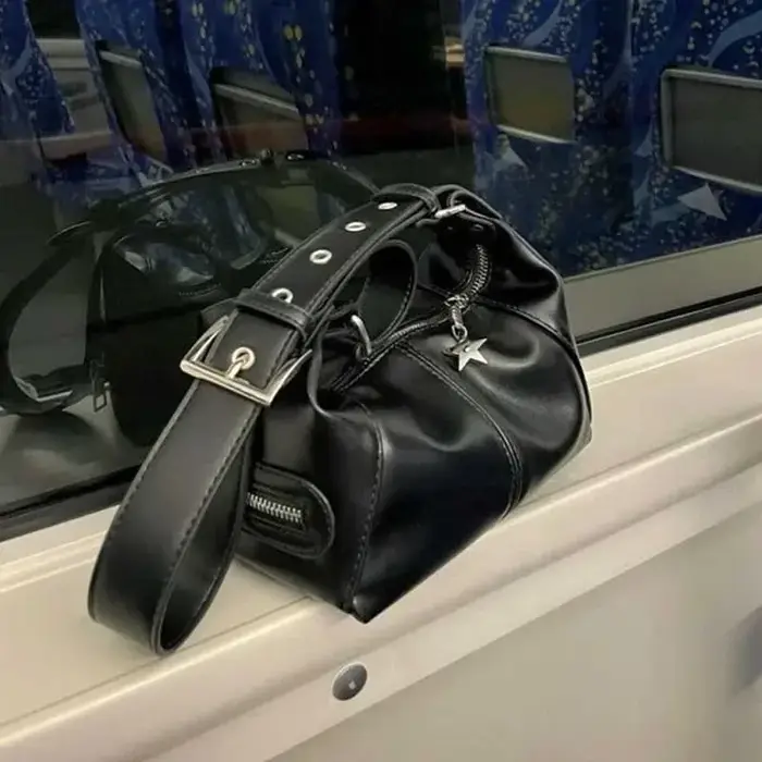 Y2K coréen gothique étoile fille noir sac à main Harajuku esthétique Vintage épaule sac à bandoulière à la mode femmes messager fourre-tout sacs