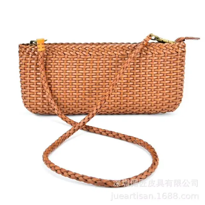 Sacs à main tissés en cuir