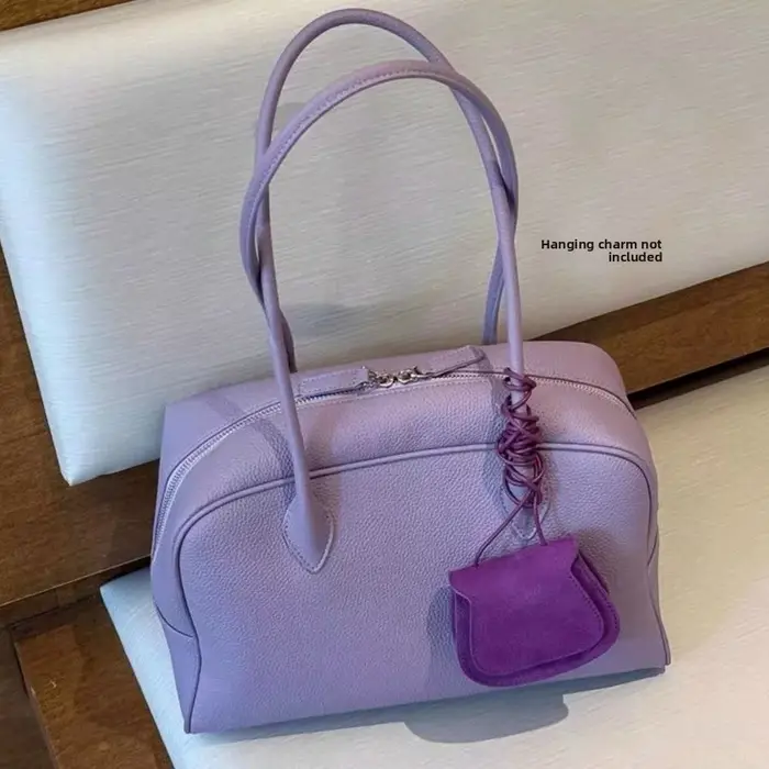 Nouveau Sac Fourre-tout Boston Violet 2026 Grande Capacité Sac à Main Bandoulière pour Trajet Quotidien Sac Bowling Style Décontracté en Cuir Synthétique
