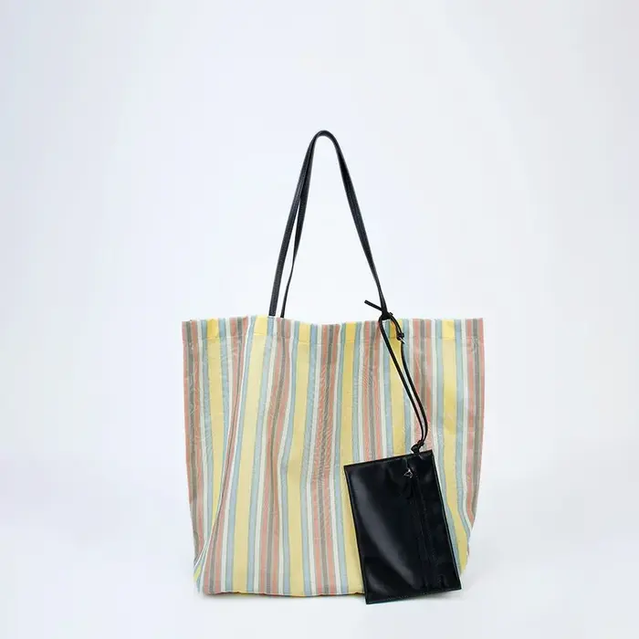 Sac fourre-tout rayé arc-en-ciel Y2K