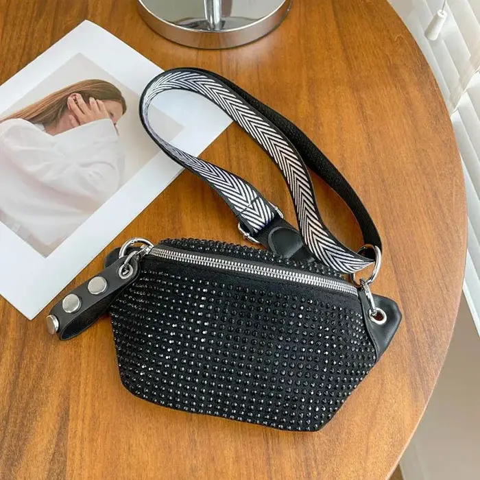 Designer Lady taille sac 2025 nouveau sac de poitrine mode Fanny pack téléphone sac à main femme cei