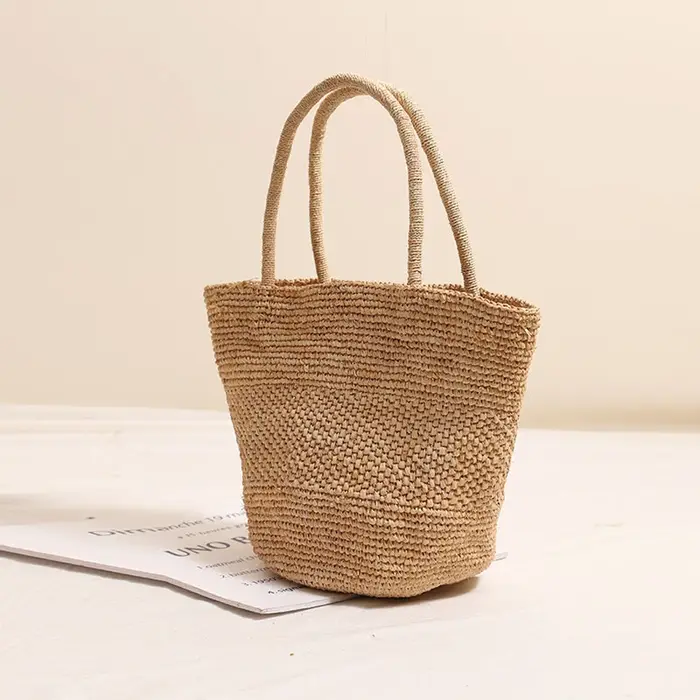 Sac fourre-tout vintage en raphia tressé