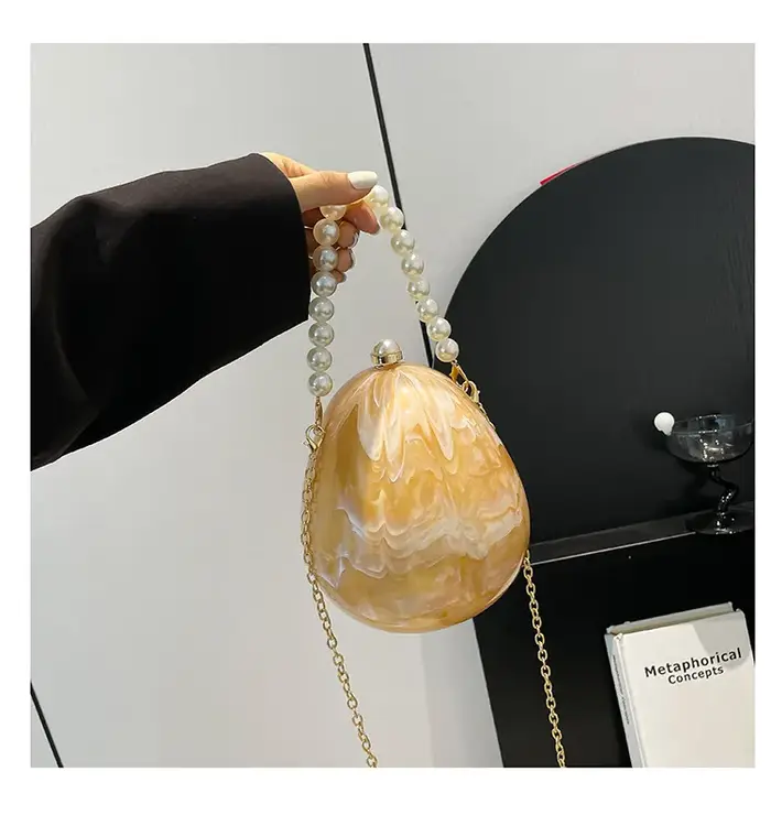 Nouveau sac en coquille d'œuf en acrylique 2025