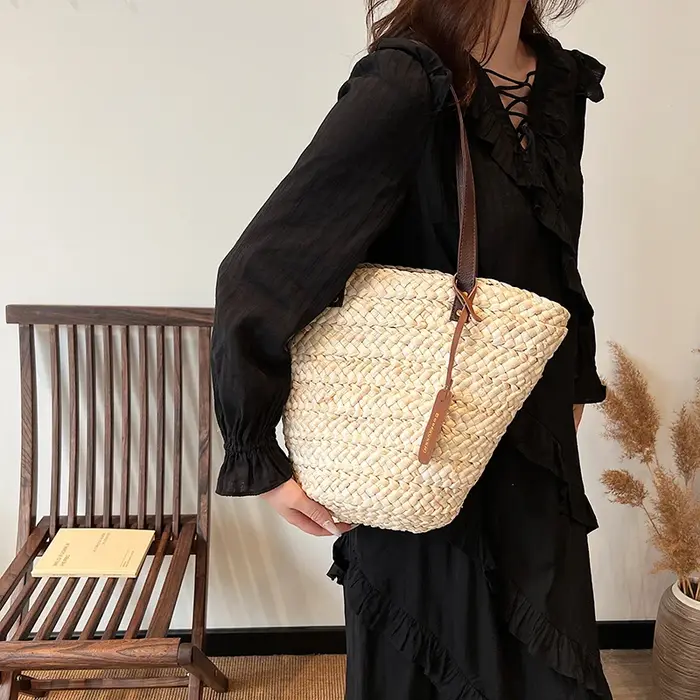 Sac à main tissé en rotin pour femmes