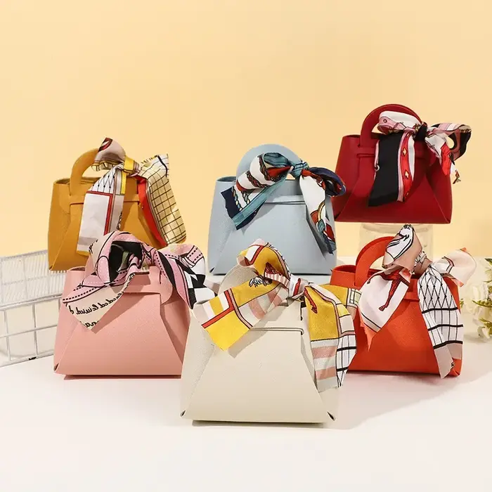 Sacs Cadeaux en Cuir Globale