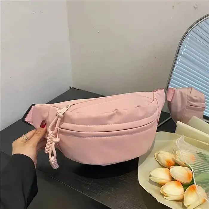 Sac de poitrine demi-lune en toile pour femme