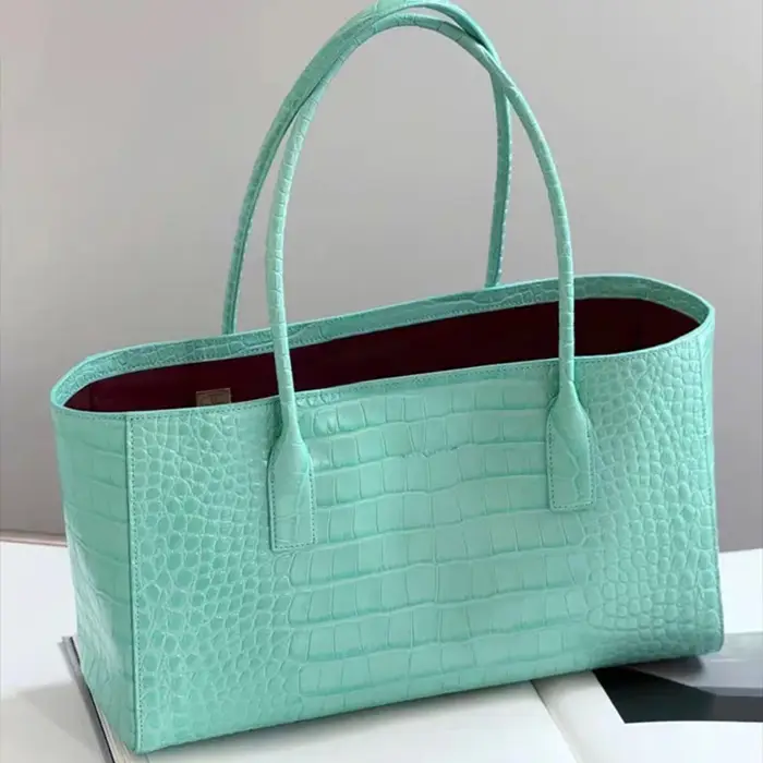 Sac en cuir imprimé crocodile de luxe