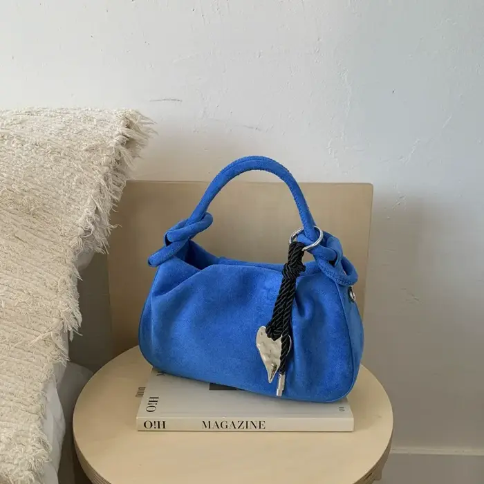 Petits sacs à bandoulière en cuir suédé pour femmes