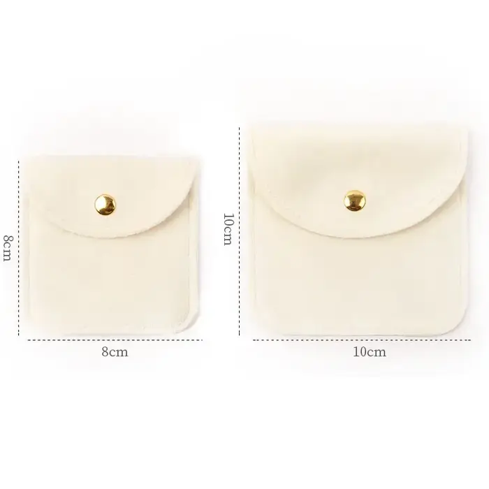 Petite pochette à bijoux en velours avec bouton pression, sac d'emballage pour bijoux en microfibre