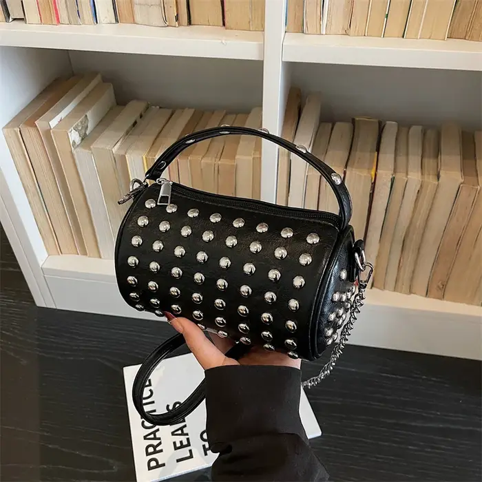 Sac bandoulière rétro à rivets pour femme 2026, pochette bohème noire, sac à main pour femme et fill