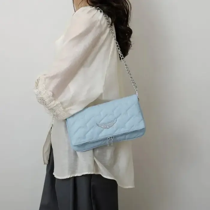 Sac à langer en cuir style vintage : élégant sac à main bandoulière pour femme avec détails de luxe et grand espace de rangement