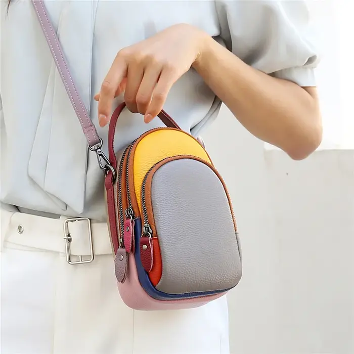 Rangement en cuir pour téléphone portable