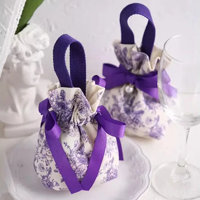 Sac de cérémonie de mariage avec nœud papillon