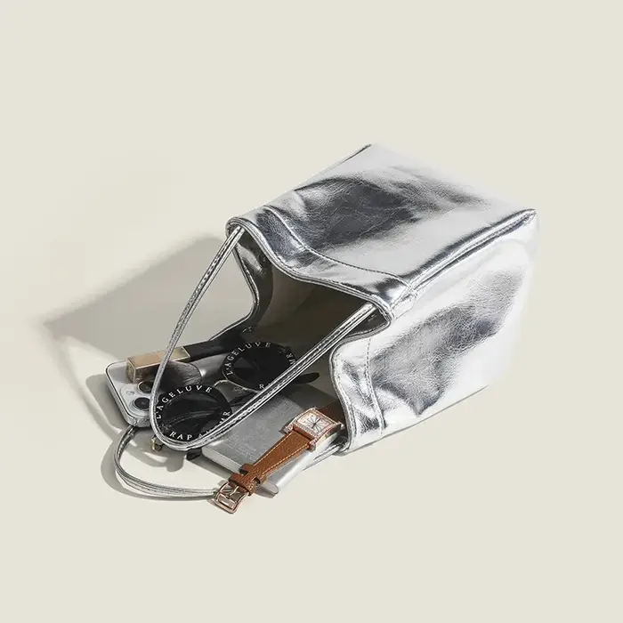 Sac seau argenté pour femmes