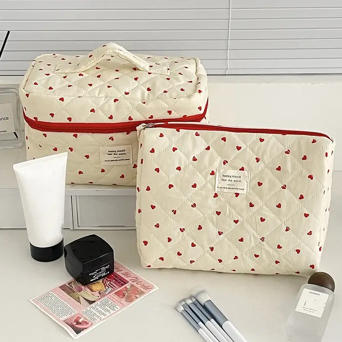 Mode Ins coeur femmes Quilting sac de maquillage grande capacité toilette cosmétique pochette de rangement sac à main