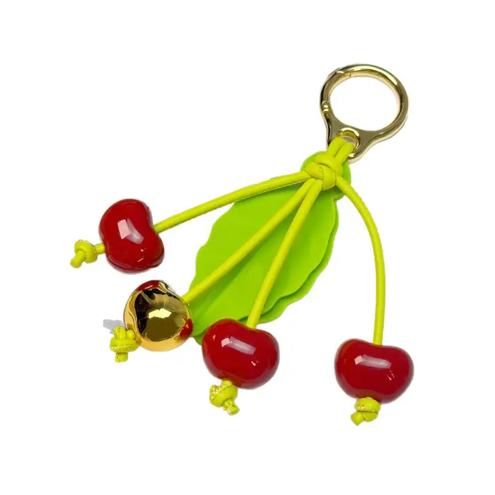 Nouveau porte-clés cerise, breloque de sac, accessoire de luxe mignon pour sac à main, design Carrot