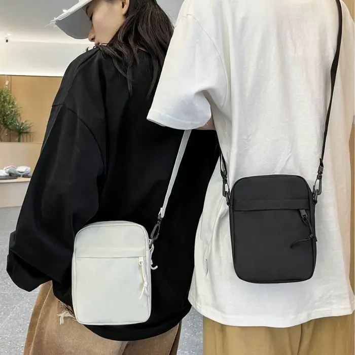 Petit sac à bandoulière pour hommes et femmes