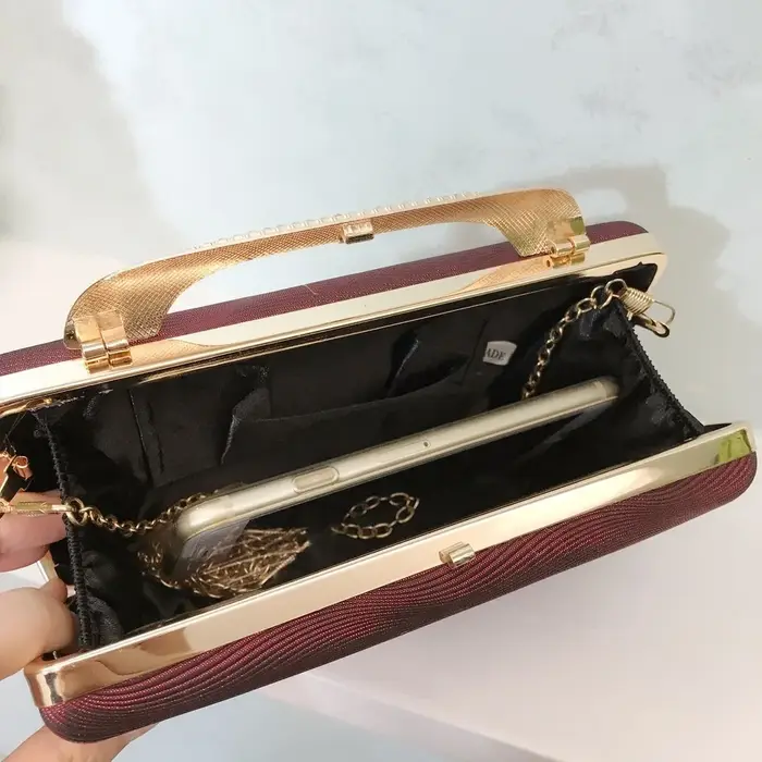 Pochettes de soirée élégantes pour femmes