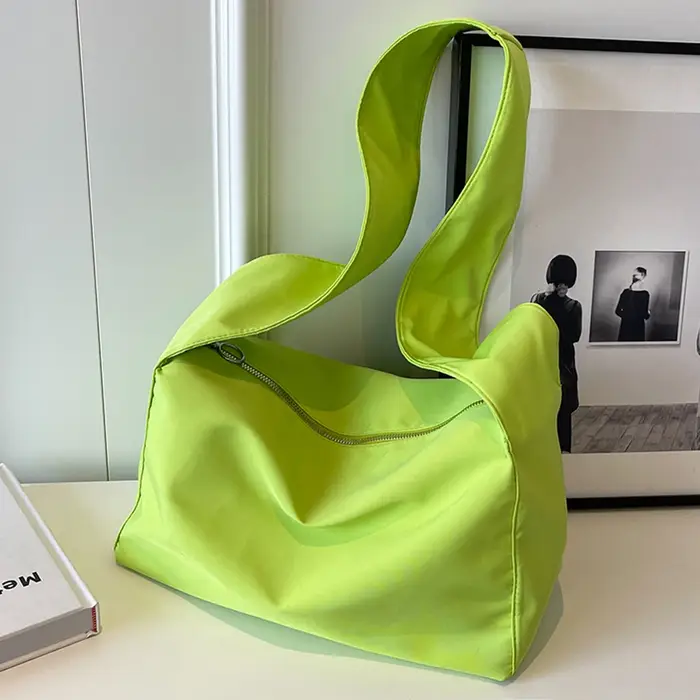 Femmes sac nouveau seau en Nylon mode solide fermeture éclair Portable Hobos sac à bandoulière sacs à main