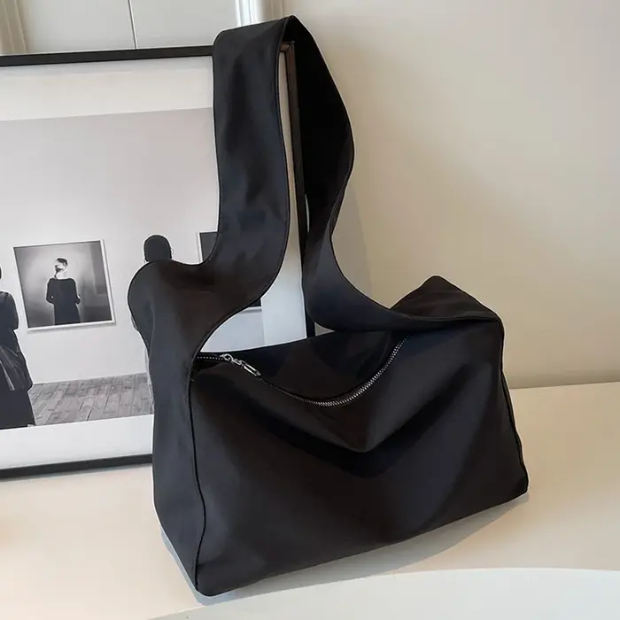 Femmes sac nouveau seau en Nylon mode solide fermeture éclair Portable Hobos sac à bandoulière sacs à main