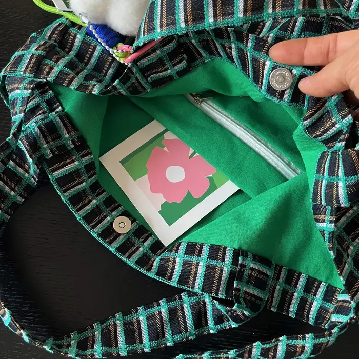 Sac en toile jacquard vert à carreaux color block