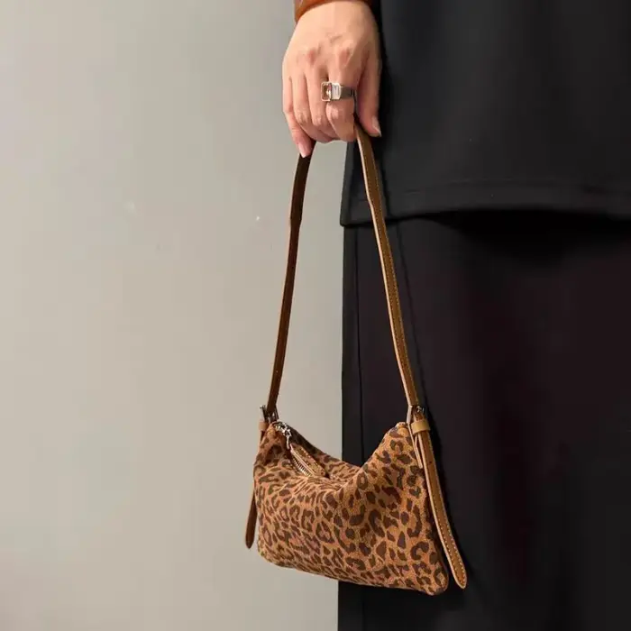Sac pour téléphone portable imprimé léopard