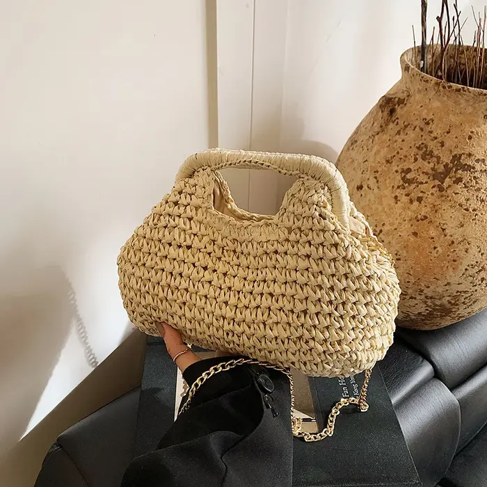 Sac bandoulière tissé à la main pour femme avec chaîne
