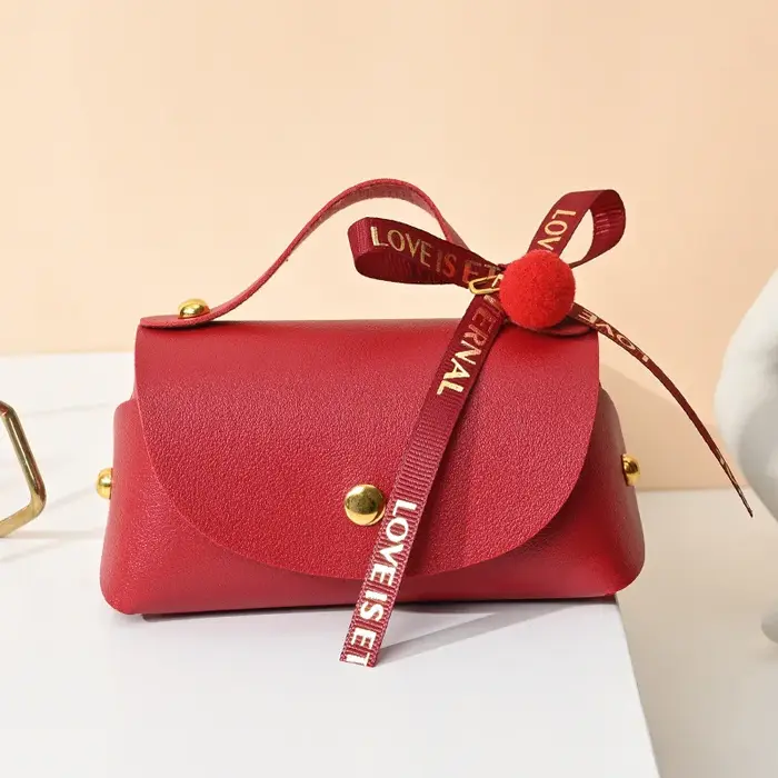 Sacs cadeaux en cuir pour invités de mariage