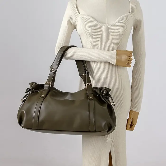 Sac fourre-tout vintage en cuir souple plissé avec cordon de serrage
