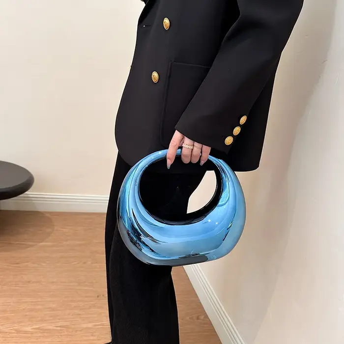 Sac de luxe femme pochette soirée