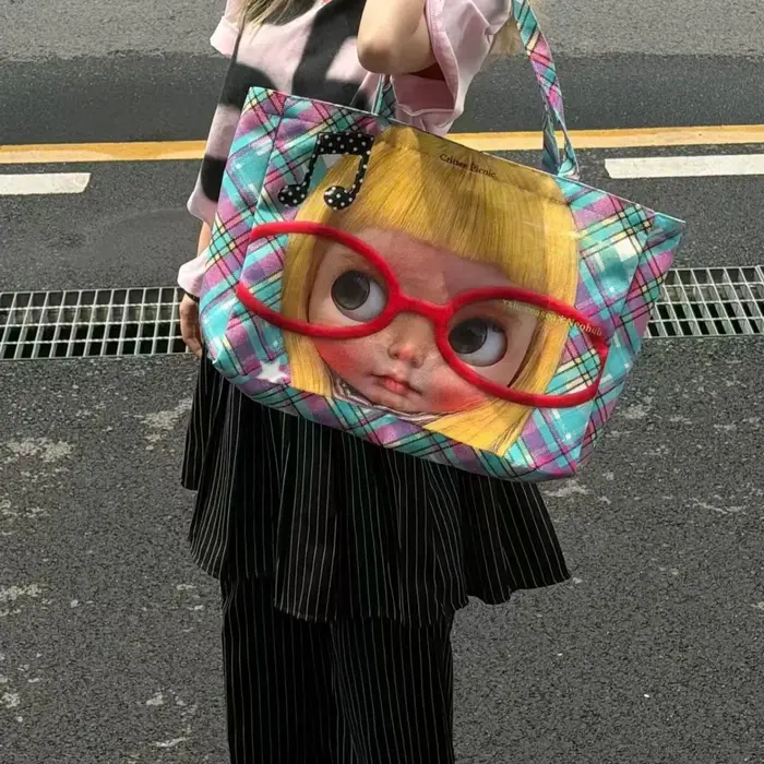 Sac fourre-tout imprimé Y2K Cartoon Big Eye Girl