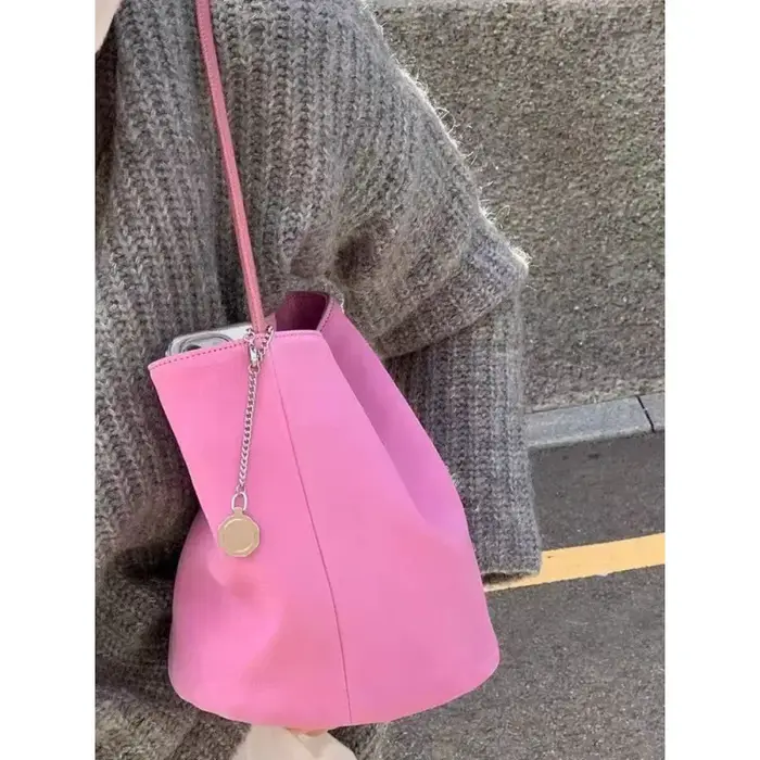 Sac à main en PU rose, sac à main tendance pour femmes, style simple de ville, taille moyenne, forme