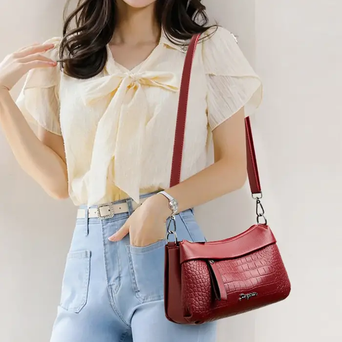 Sacs à bandoulière en cuir souple pour femmes