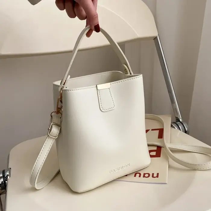 Sac à main en cuir PU pour femmes, fourre-tout décontracté pour dames, sac messager initié, design d
