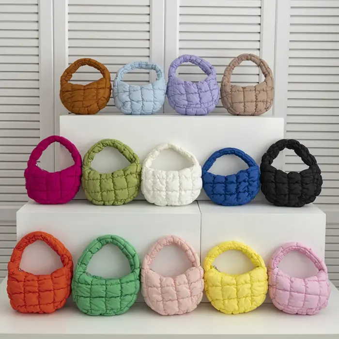 Sac à main tendance en nylon rembourré