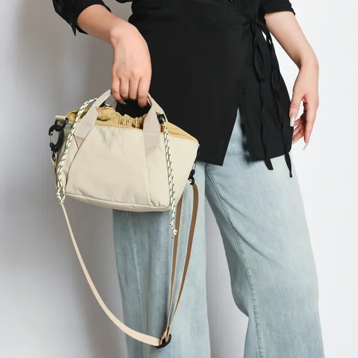 Niche Mini Petit sac léger et simple à cordon pour rouge à lèvres