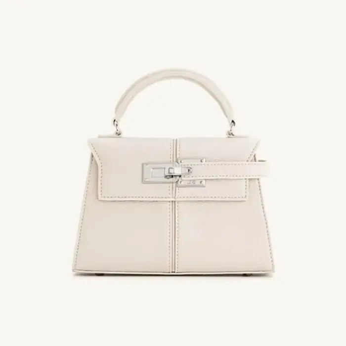 2025 Sac pour femme en cuir trapézoïdal Sac à main de niche de mode polyvalent Sacs à poignée supérieure на сумки