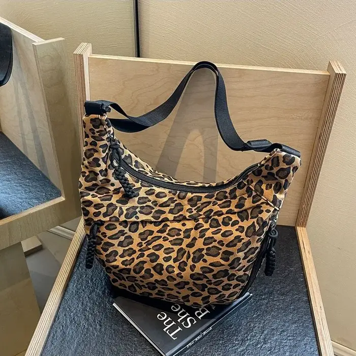 Sac Hobo imprimé léopard unique