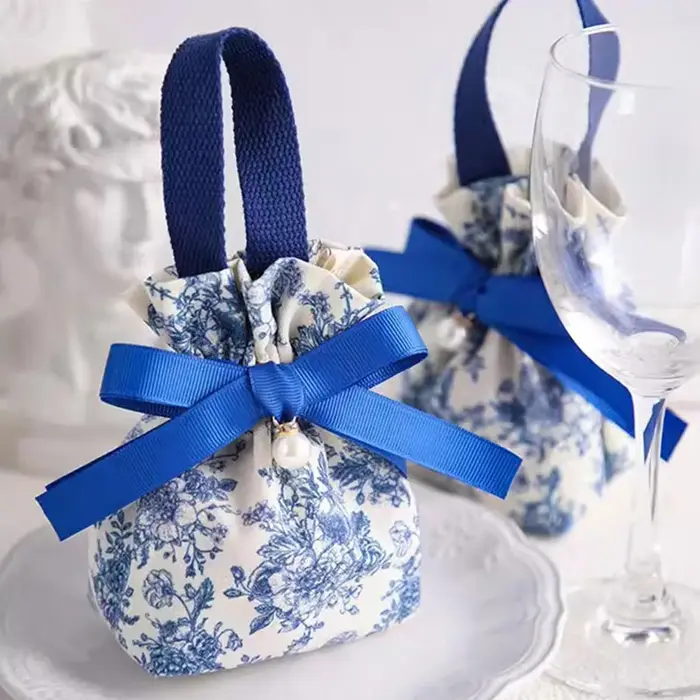 Sac de cérémonie de mariage avec nœud papillon