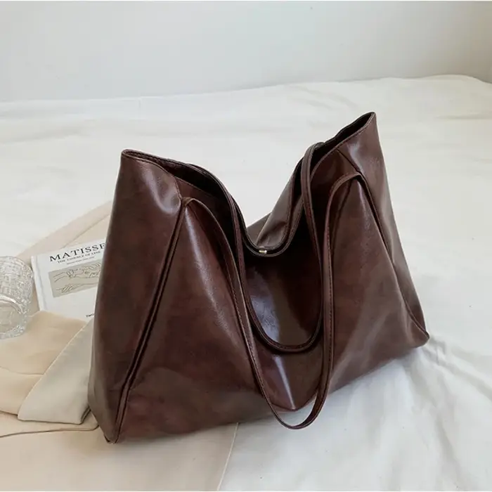 Vintage rouge femmes Sac fourre-tout athlétique décontracté mode grande capacité en cuir Sac à bandoulière Shopper Harajuku Simple Sac à main Sac