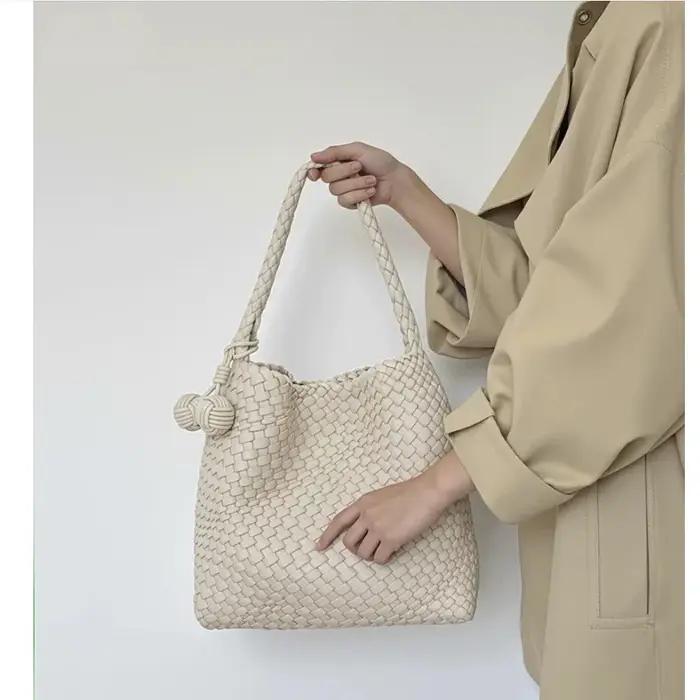 Sac fourre-tout de taille moyenne