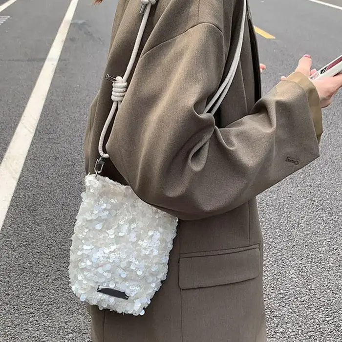 Sac bandoulière de luxe à sequins pour femme 2026 – Pochette d'épaule tendance à texture scintillante – Sac à main élégant pour soirée