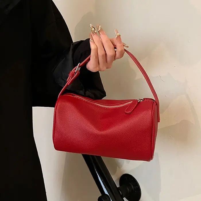 Sac à main en cuir souple rouge pour femmes