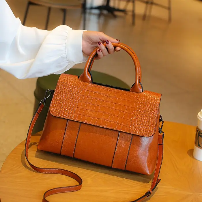 Sac à bandoulière en cuir véritable de vache pour femmes