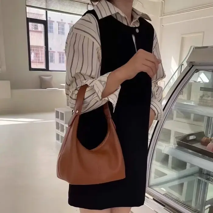 Femmes Vintage sous les bras sac en cuir PU souple Hobo sacs à bandoulière nouvelle couleur unie décontracté aisselle sac à main filles en plein air quotidien sac fourre-tout