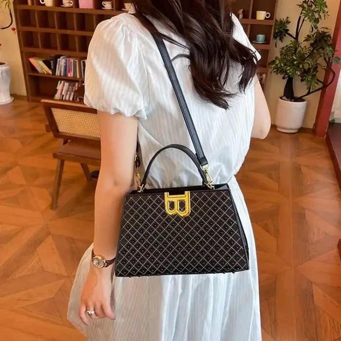 Sac à langer vintage à la mode