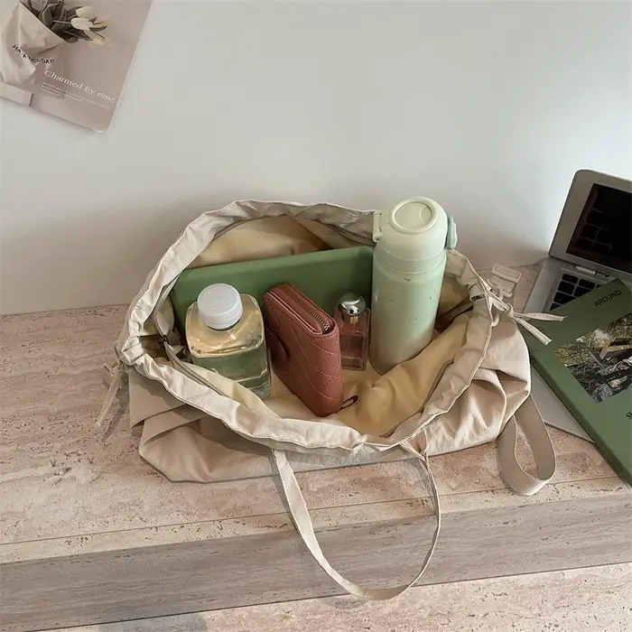 Sac de cours sac fourre tout femme sac cabas luxe Grands sacs à bandoulière seau à cordon de serrage pour femmes