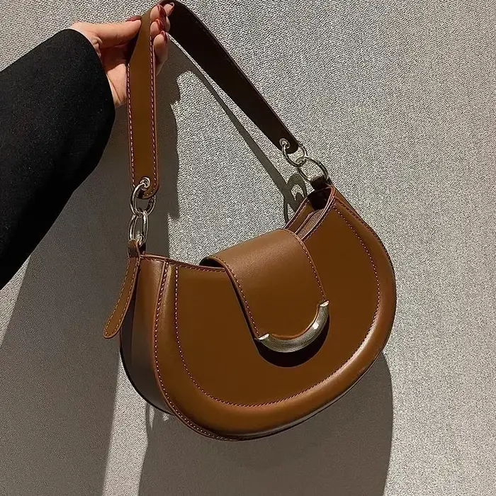Sacs latéraux à bandoulière sous les aisselles pour femmes